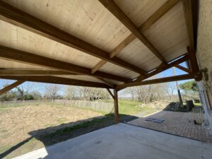 Carport en bois sur mesure en Vendée