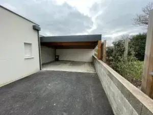 Carport à Thorigny